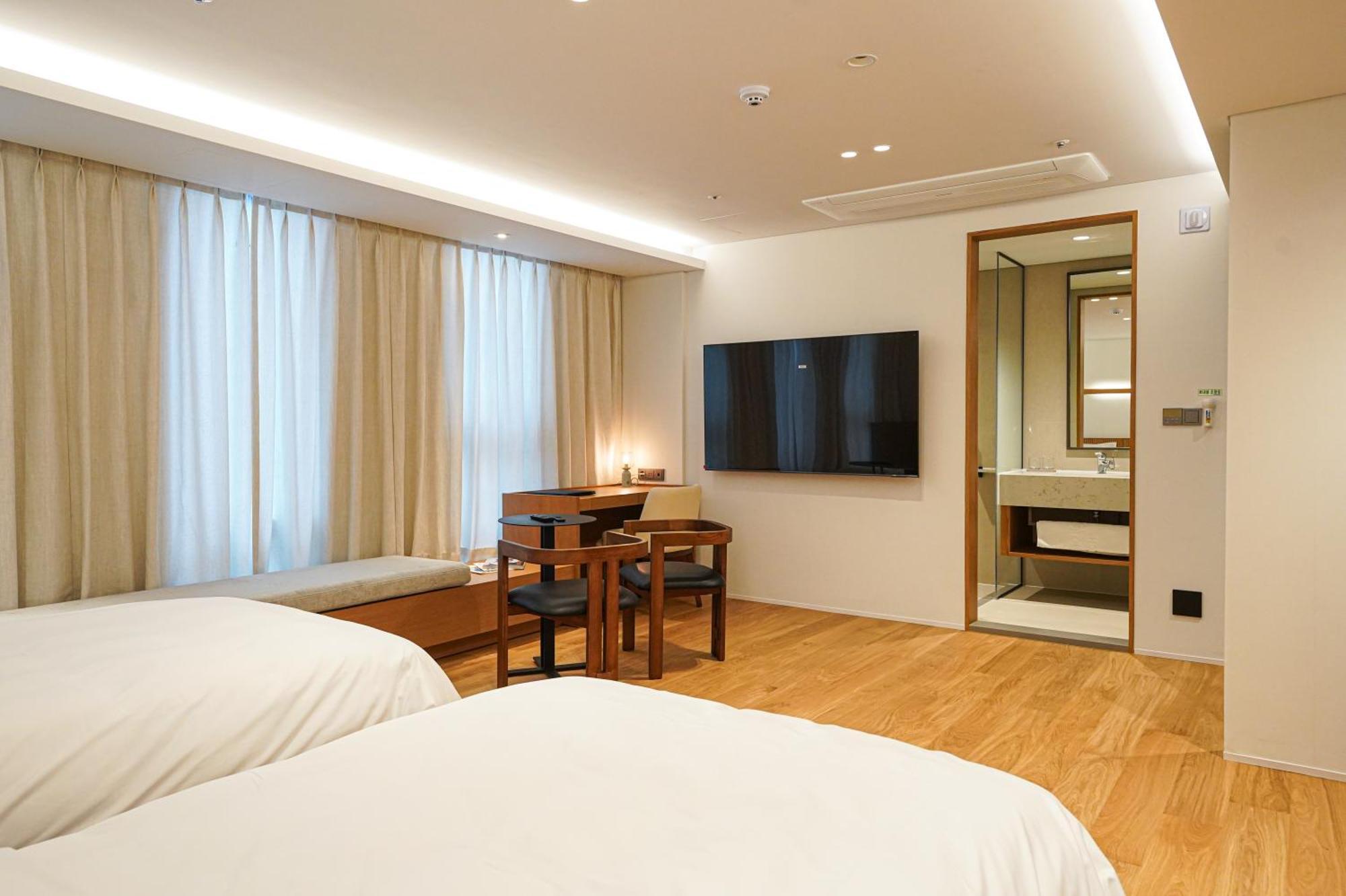 Hotel Ground27 Busan Dış mekan fotoğraf